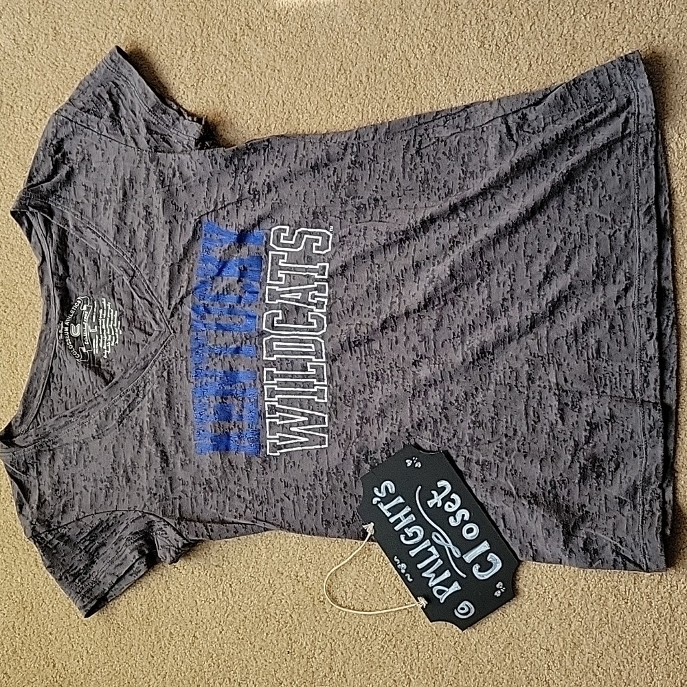 The Original Colosseum Athletics Large Kentucky Wildcats T-Shirt Short Sleeve